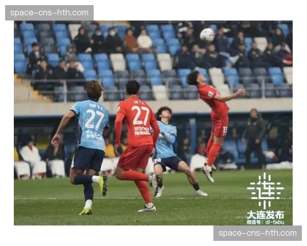 大连英博主场2-1力克河南队，延续主场强势表现